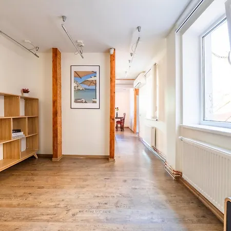 Jacob Residence, Loft Old Riga, 6 Sleeps Apartament *