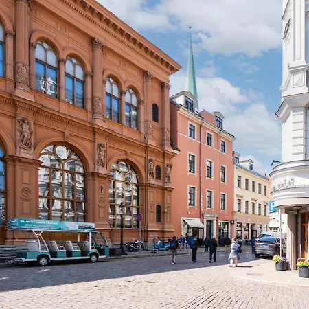 Jacob Residence, Loft Old Riga, 6 Sleeps Apartment