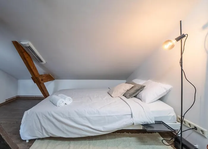 Apartment Jacob Residence, Loft Old Riga, 6 Sleeps *